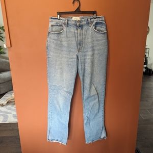 Abercrombie and Fitch 90s Straight Ultra High Rose Jeans